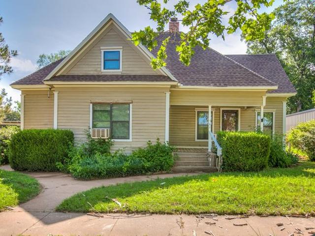 House for sale in Bronte, Texas