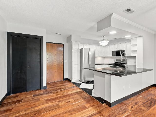 Condo for sale in Ankeny, Polk County