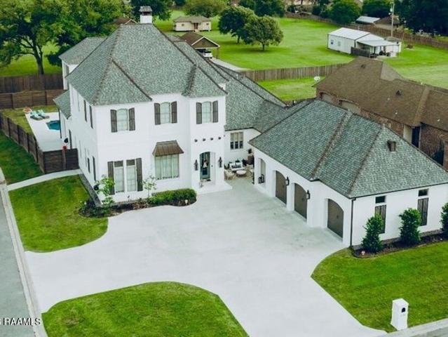 House for sale in Lafayette, Louisiana