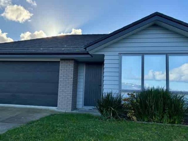 House for rent in Awhitu, Oroua County