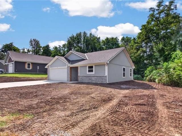 House for sale in Higginsville, Missouri