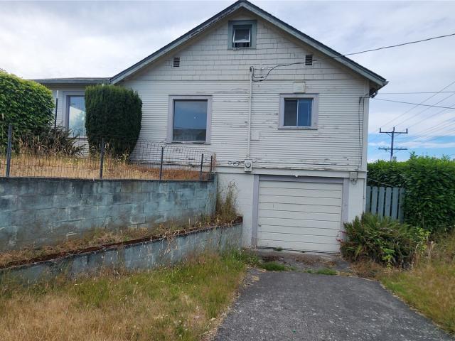 House for sale in Port Angeles, Washington