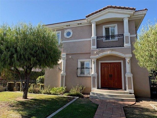 Townhouse for sale in San Gabriel, California