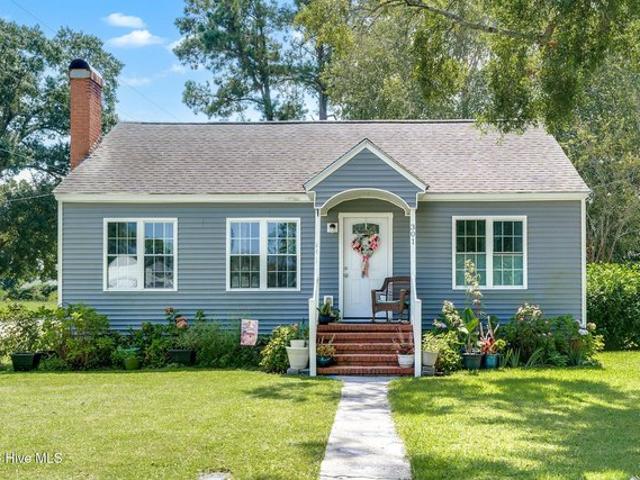 House for sale in Burgaw, Pender County