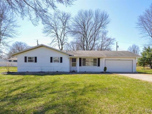 House for sale in Clinton, Illinois