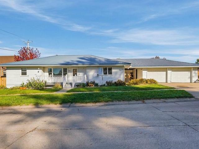 House for sale in Monona, Clayton County
