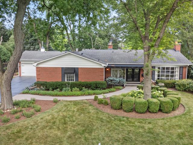 House for sale in Geneva, Illinois