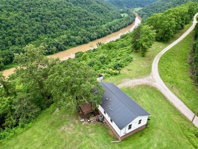 House for sale in Beattyville, Kentucky