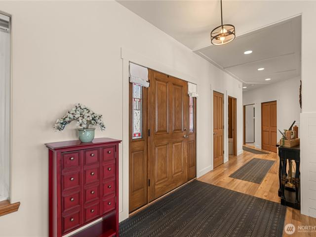 House for sale in Entiat, Chelan County