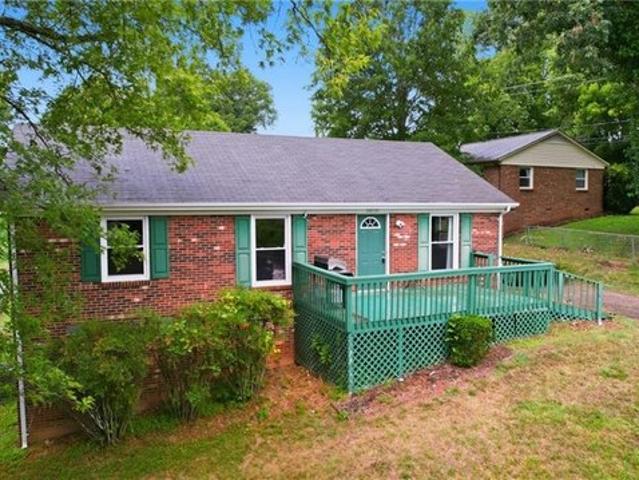 House for sale in Millers Creek, North Carolina