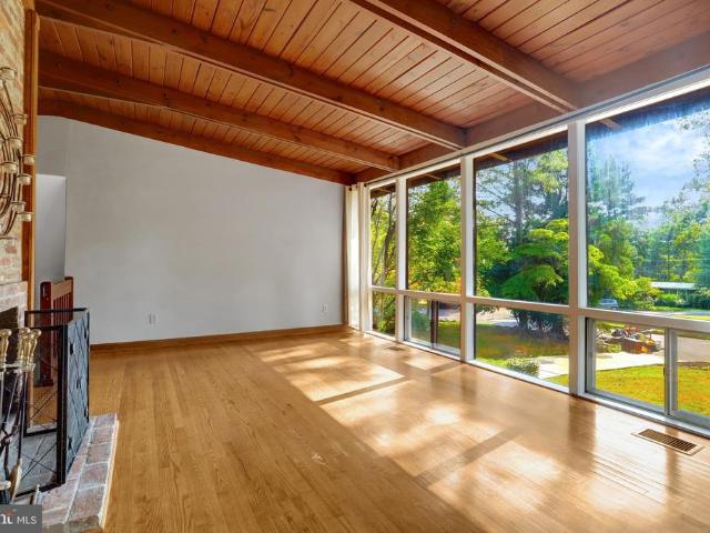 House for sale in Pine Spring, West Falls Church