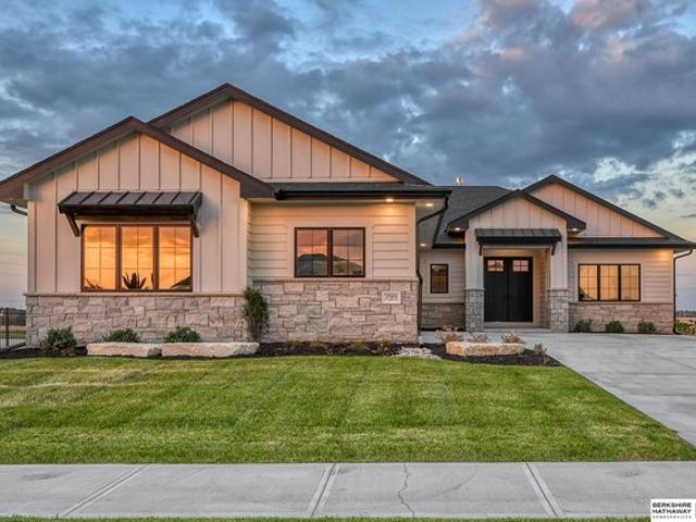 House for sale in Elkhorn, Omaha