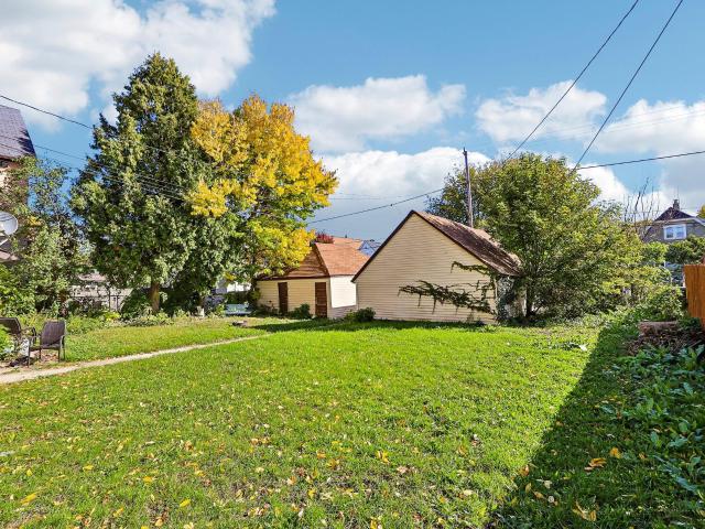 House for sale in Polonia, Milwaukee
