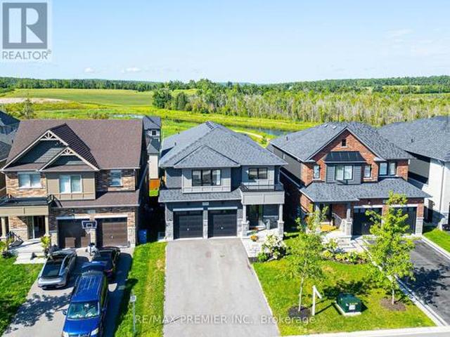 House for sale in Orillia, Central Ontario