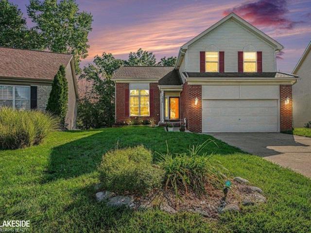 House for sale in Lake Orion, Oakland County