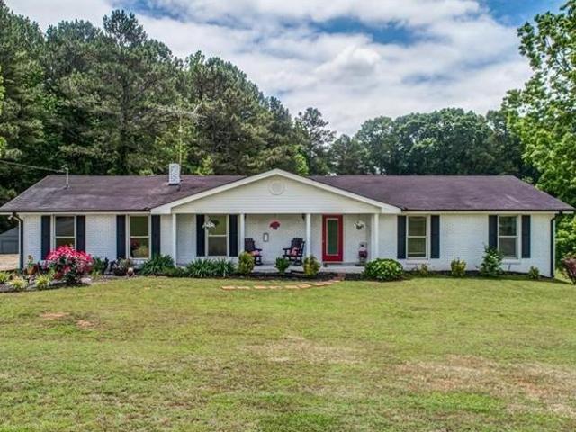 House for sale in Canton, Georgia