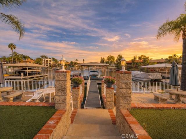 House for sale in Canyon Lake, California