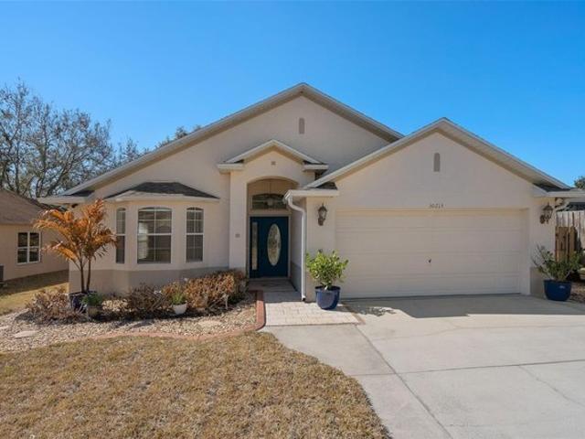 House for sale in Sorrento, Florida