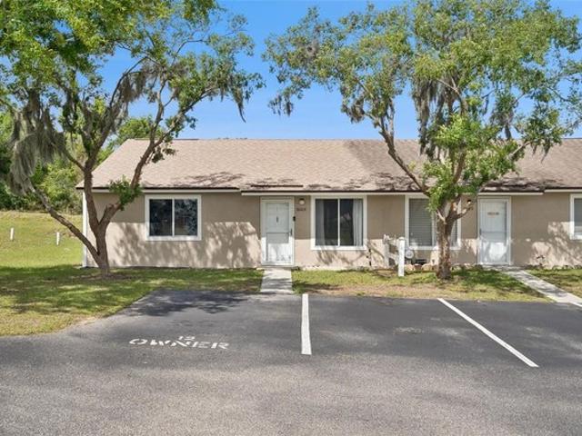 Condo for sale in Tavares, Florida