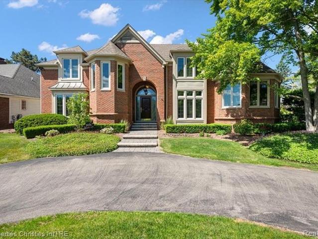 House for sale in Bloomfield Hills, Michigan