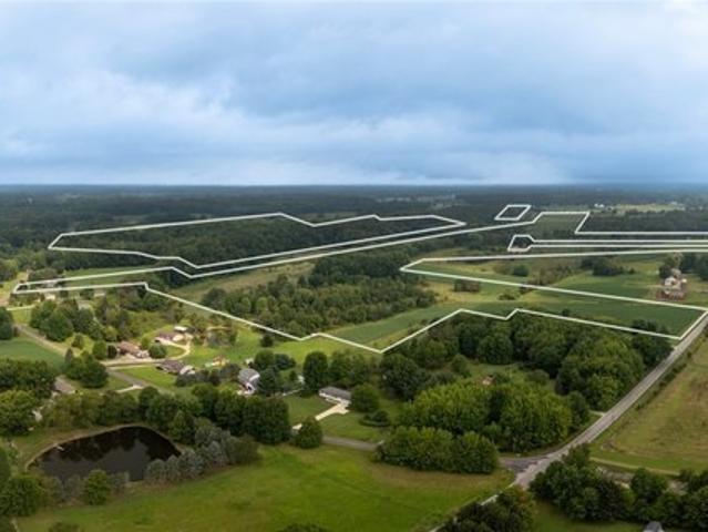 Farm for sale in Portage, Ohio