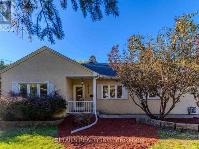 House for sale in Bay, Ottawa