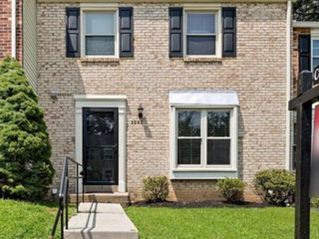Townhouse for sale in Virginia