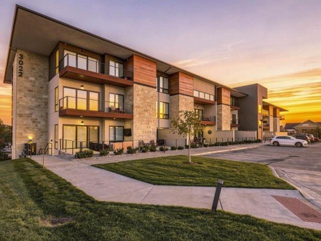 Condo for sale in Kansas