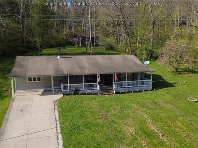 House for sale in Lesage, West Virginia