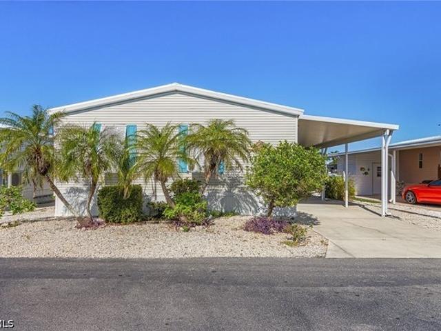 House for sale in Bokeelia, Florida