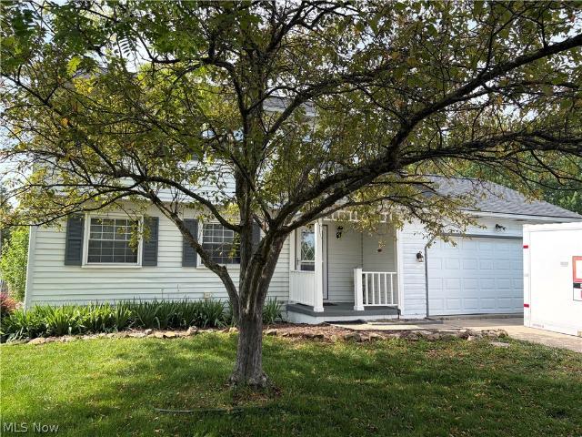 House for sale in Summit, Ohio