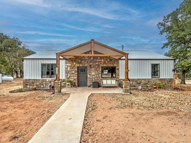 House for sale in Duncan, Stephens County
