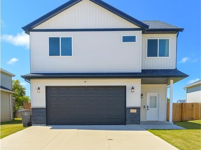 House for sale in Moorhead, Minnesota