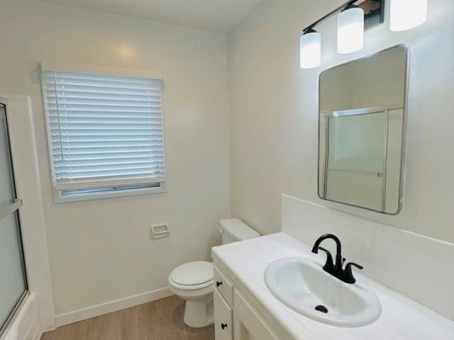 Apartment for rent in Long Beach, California
