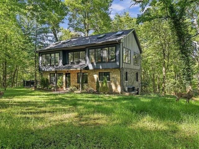 House for sale in Bakerstown, Pennsylvania