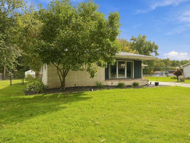 House for sale in New Glenwood Park, Fort Wayne