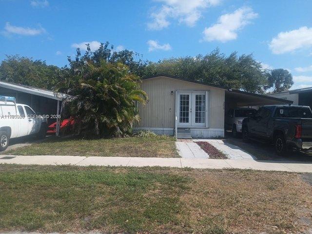 House for sale in Dania, Florida