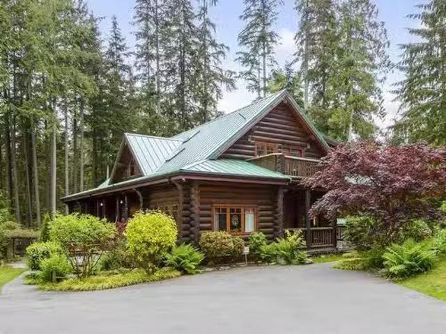 House for sale in Anmore