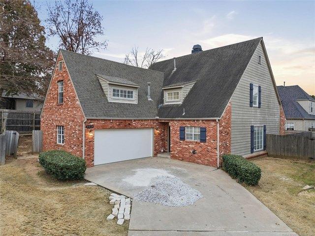 House for sale in Cedarcrest, Tulsa