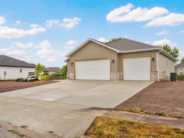 House for sale in Republic, Missouri