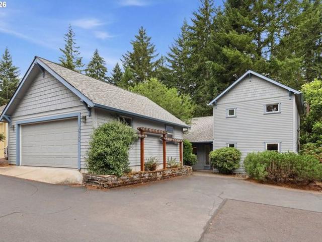 House for sale in Oregonia