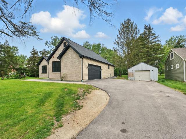House for sale in Arlington Heights