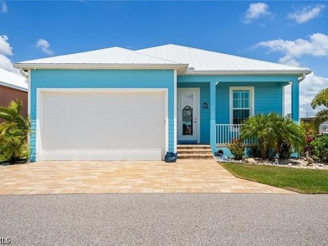 House for sale in Bokeelia, Florida