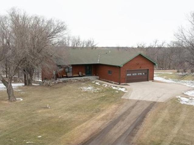 House for sale in Henning, Minnesota