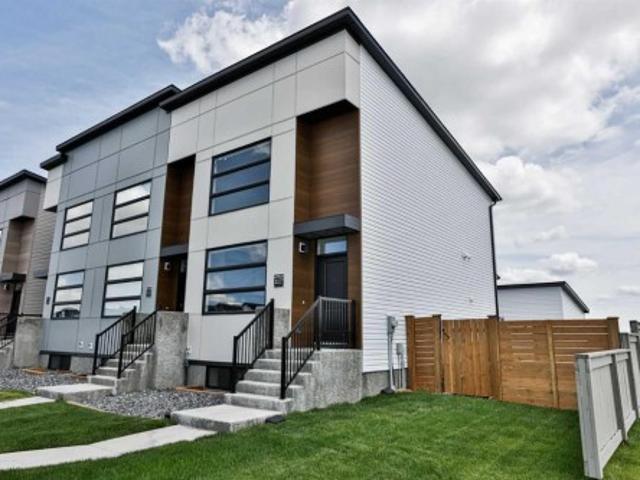 House for sale in Lethbridge, Alberta