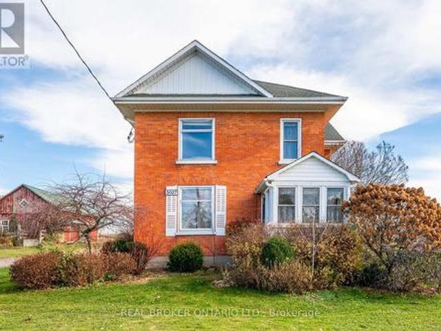 House for sale in Howick, Ontario