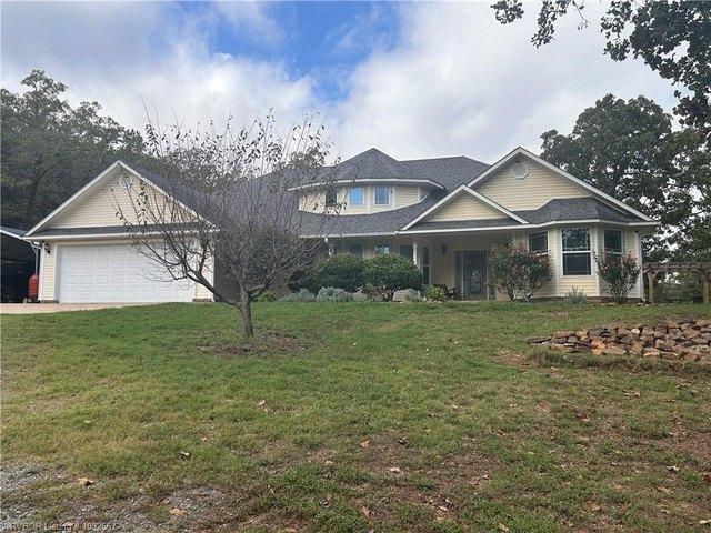 House for sale in Wister, LeFlore County