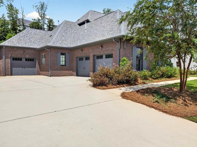 House for sale in Hoover, Alabama