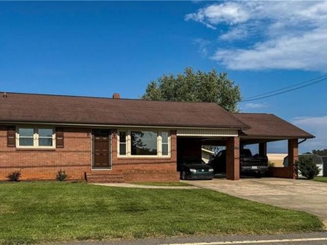 House for sale in Millers Creek, North Carolina