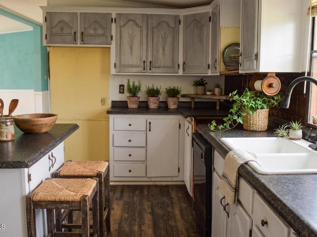 House for sale in Elizabeth City, North Carolina
